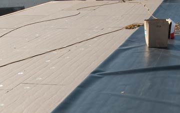 disadvantages of Water flat roof insulation