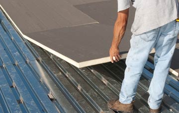 benefits of insulating Water flat roofing